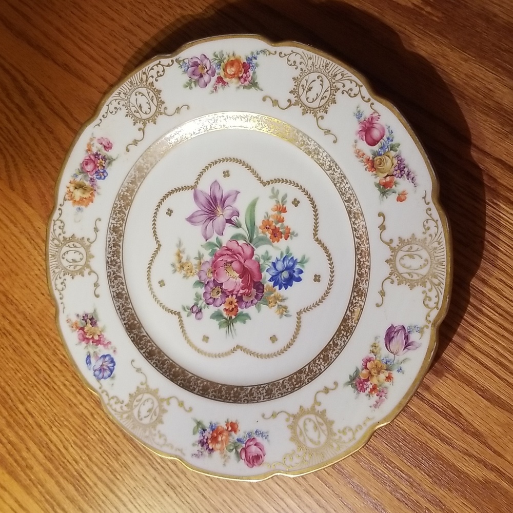 Antique Bavaria Schumann Dinner Plate